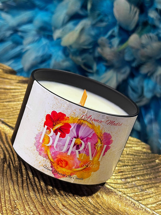 Madré- 8 oz Luxury Soy Candle w/ Wood Wick